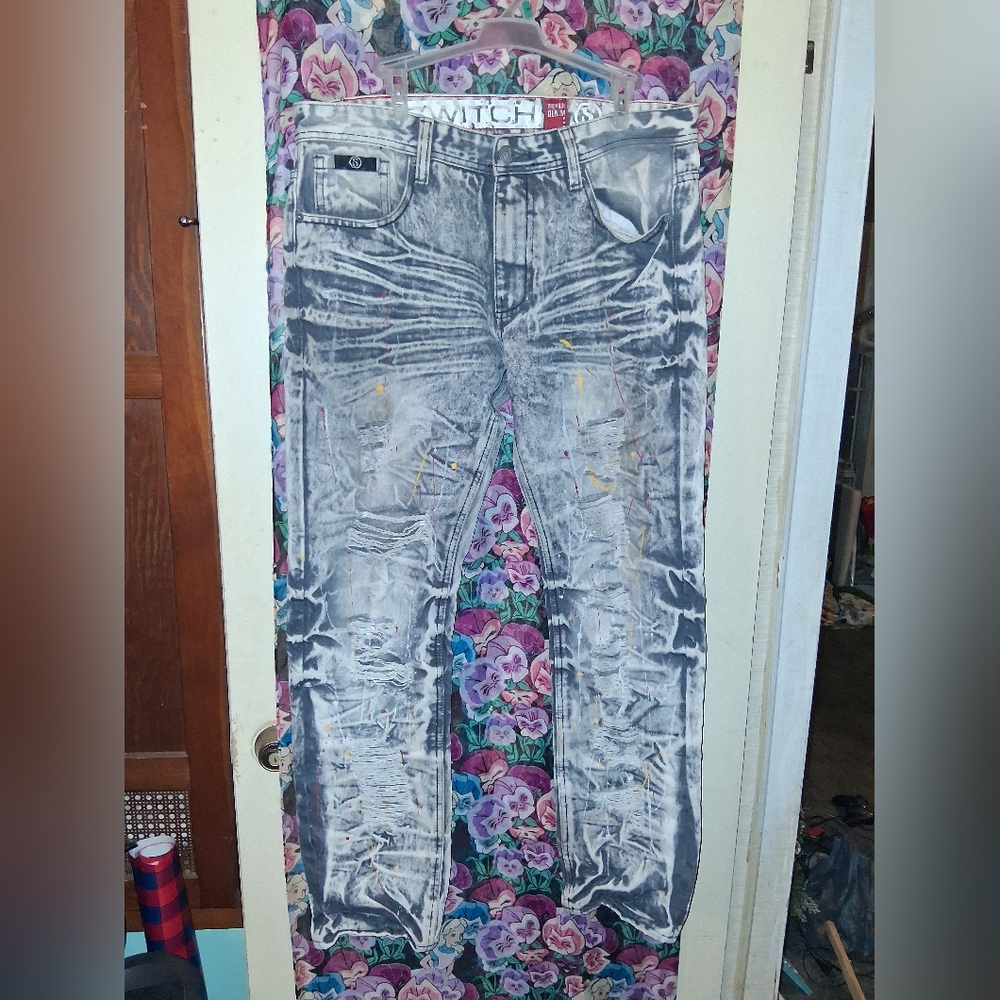 Switch Mens Tapered Faded Grey Wash Destroyed Wash Rip/paint Splat Size 34x32